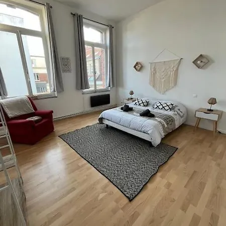 Apartment Grand Appt 6 Pers Lumineux Calais